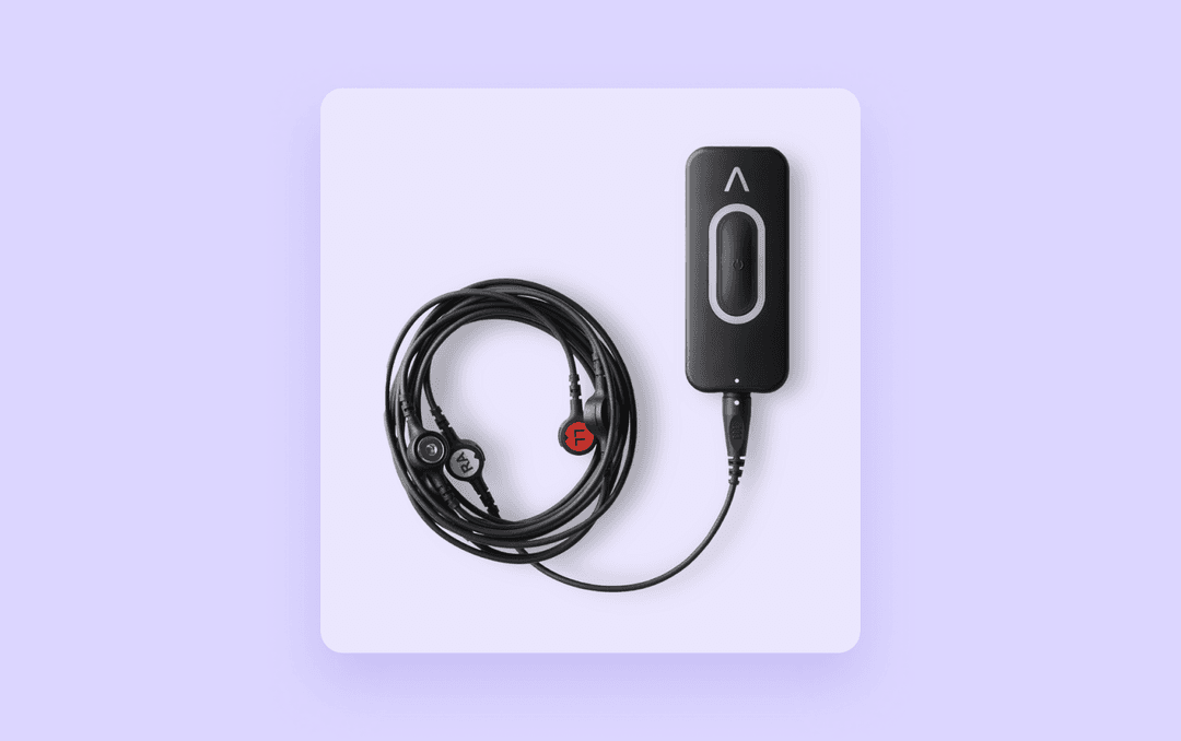 portable ecg monitor connected to a mobile app